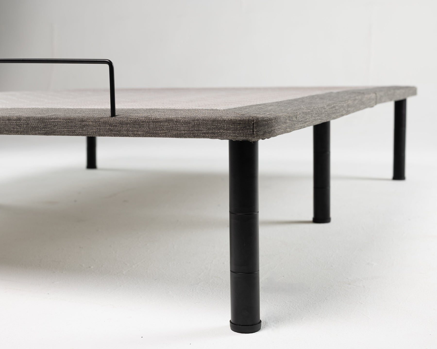 Nest & Wild HD Riser Frame